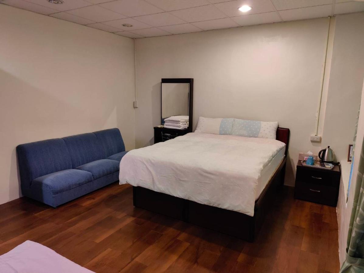 בודאיי Harmony Guest House מראה חיצוני תמונה