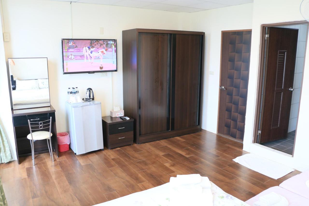בודאיי Harmony Guest House מראה חיצוני תמונה