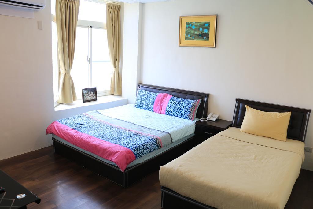 בודאיי Harmony Guest House מראה חיצוני תמונה
