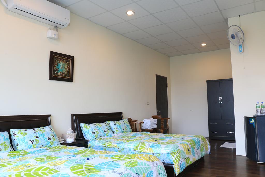 בודאיי Harmony Guest House מראה חיצוני תמונה