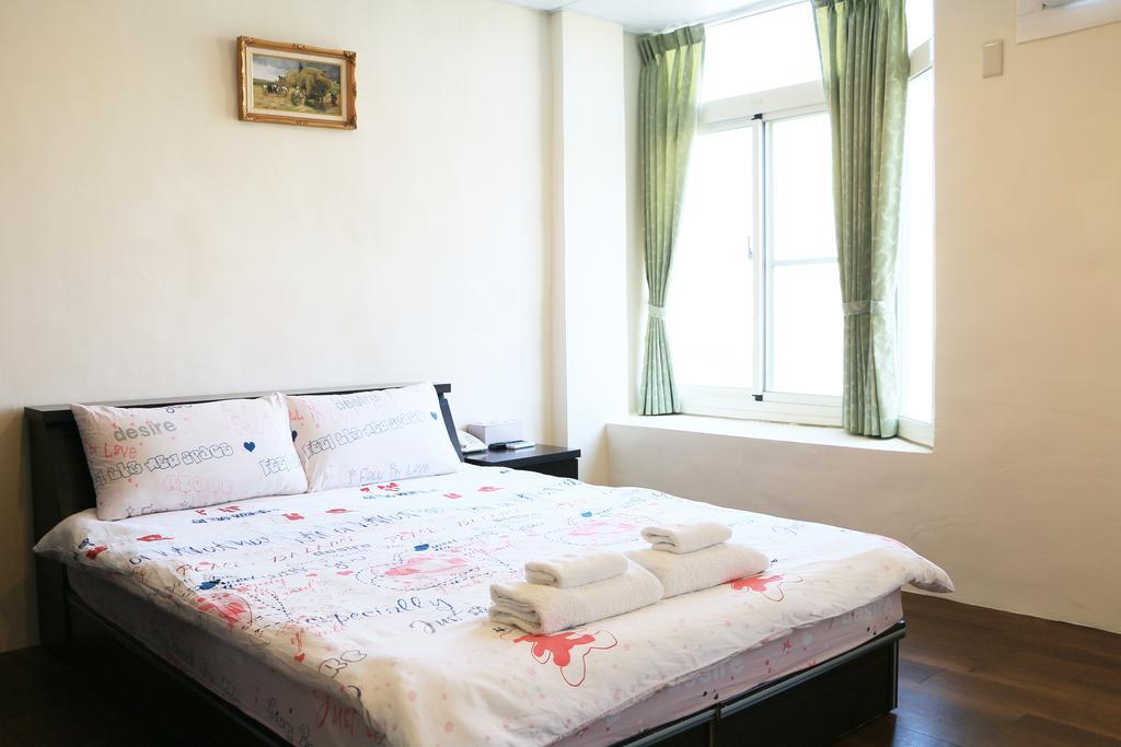 בודאיי Harmony Guest House מראה חיצוני תמונה