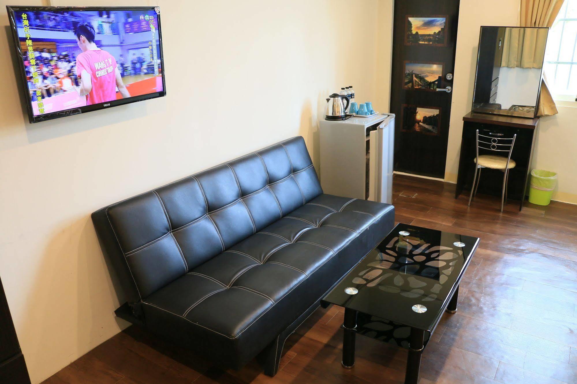 בודאיי Harmony Guest House מראה חיצוני תמונה