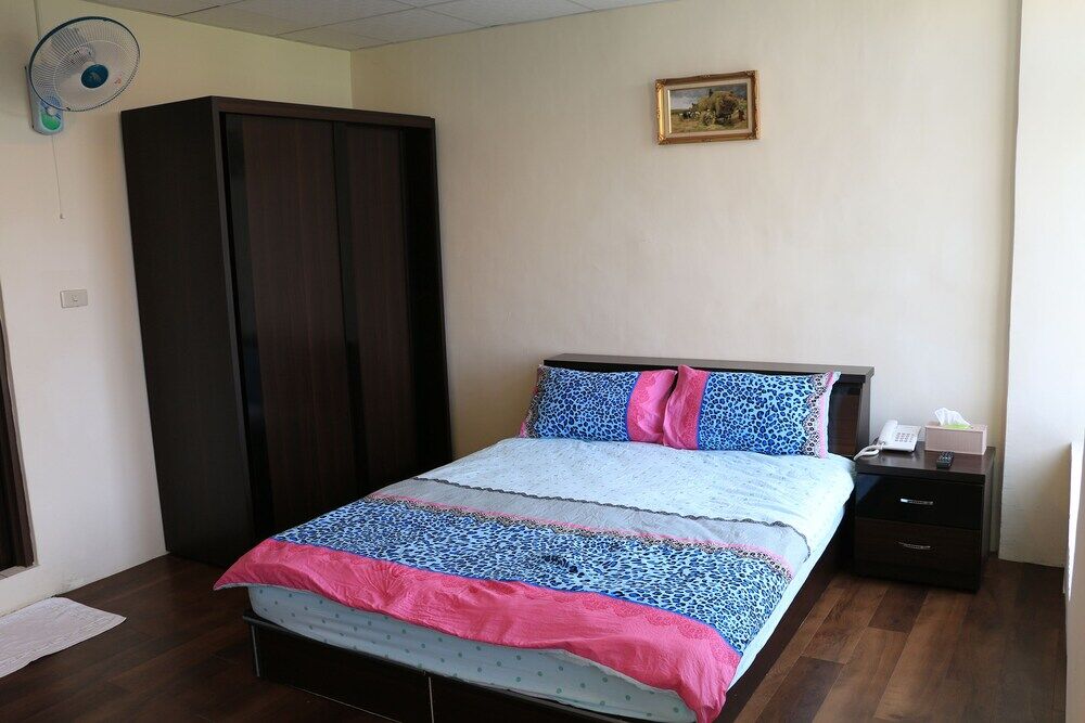 בודאיי Harmony Guest House מראה חיצוני תמונה